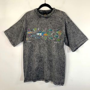 Churinga Designs Tie Dye Fish Graphics Nowalah Journey Mens Size XL Grey Tee